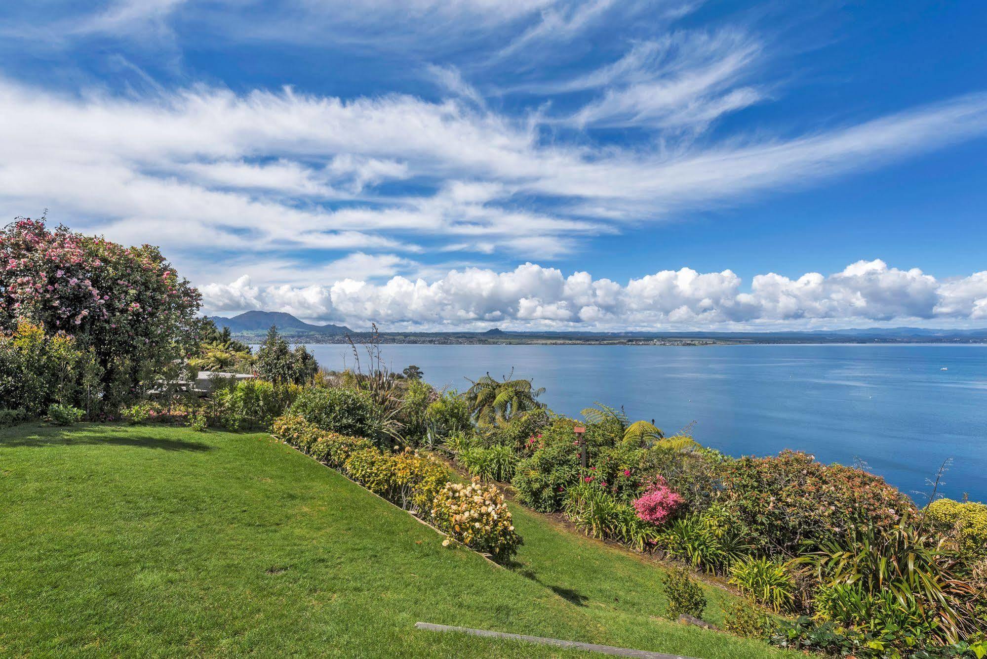 Serenity On Wakeman Taupo Exteriér fotografie